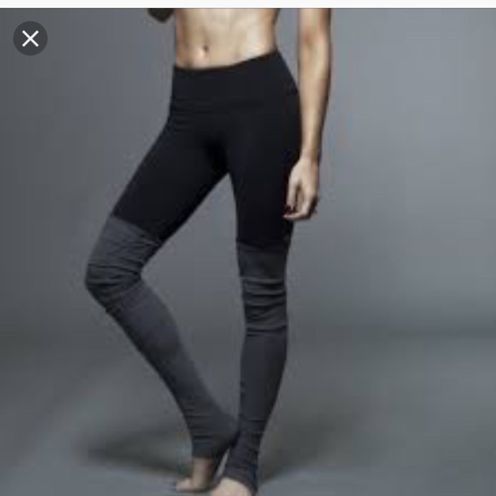 Alo Goddess leggings